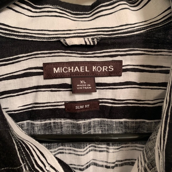 Men’s Michael Kors button down - Picture 2 of 3